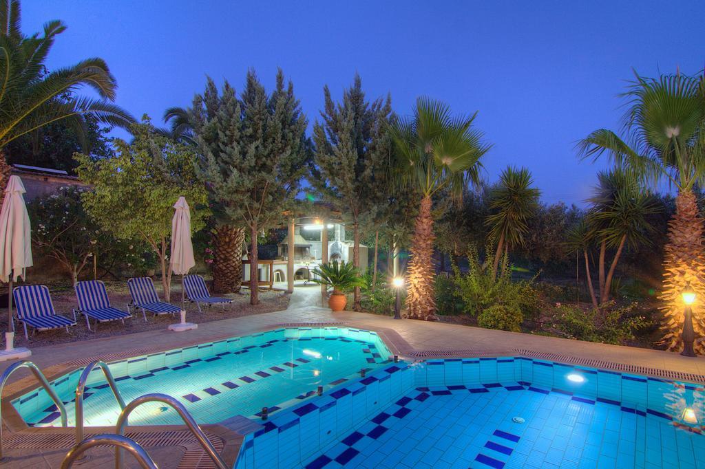 Villa Elena Viranepiskopí Esterno foto